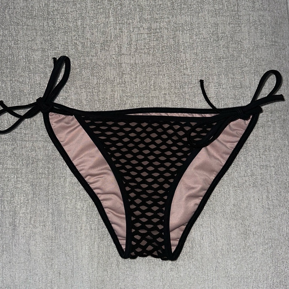 NWOT Victoria's Secret Bathing Suit Bikini Bottoms